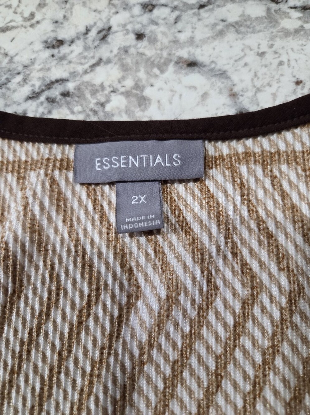 Essentials Womens Plus Size Shirt..2x View 3